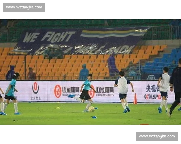 赫塔菲主场死磕巴塞罗那争四与冠军压力在今夜同时爆发 赫塔菲主场死磕巴塞罗那争四与冠军压力在今夜同时爆发
